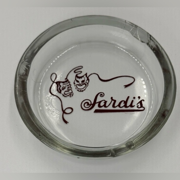 Lot Of 2 Vintage Sardis Restaurant NYC Glass Ashtrays Circa 1955 Round READ - Picture 2 of 9